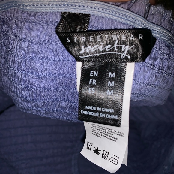 Off the shoulder top - Picture 3 of 3